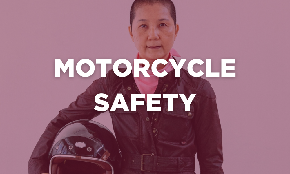 Grafik mit der Aufschrift „Motorradsicherheit“. Klicken Sie hier, um mehr über dieses Programm zu erfahren.